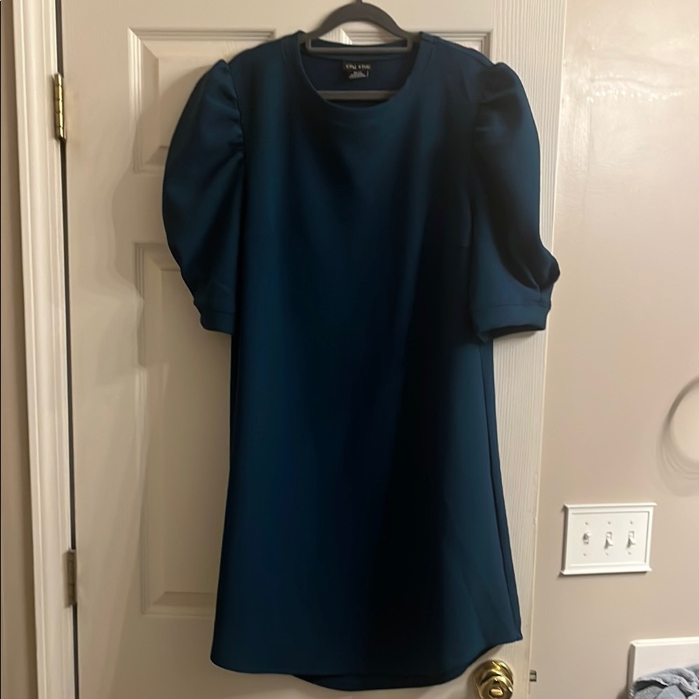 City Chic Green Sheath Mini Dress with Crew Neck